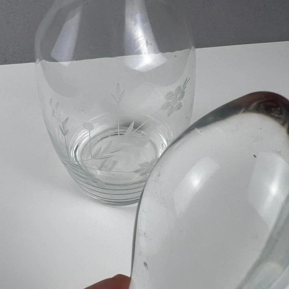Vintage Glass Decanter 15.75in Elegance Floral Etched Stopper Barware Decor MCM